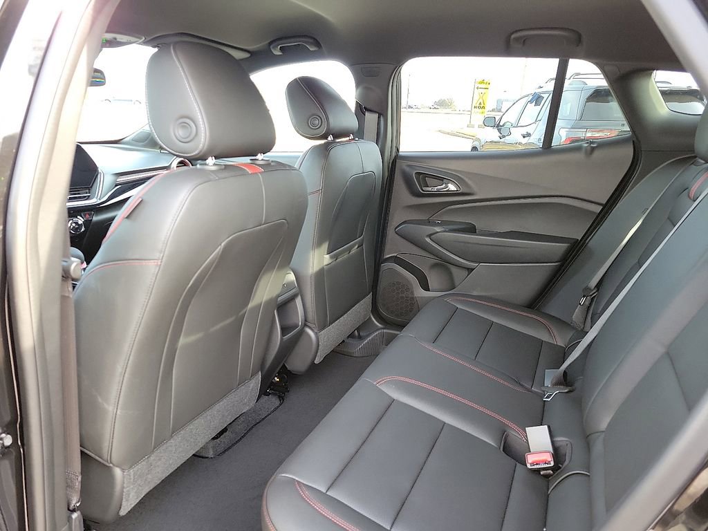 New 2026 Chevrolet Trax RS w/ Driver Confidence Package image 9