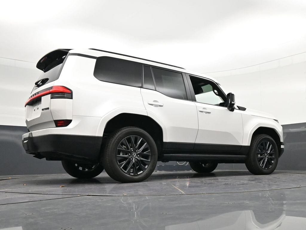 Used 2024 Lexus GX 550 w/ Cold Area Package AWD/4WD image 35