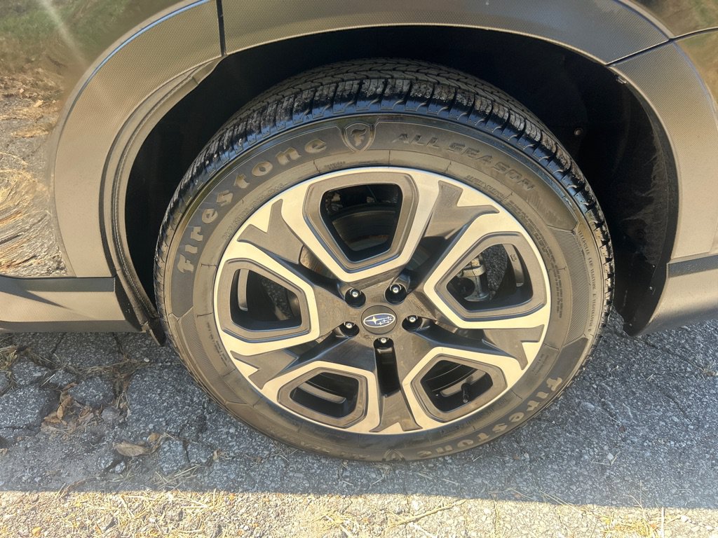 Used 2023 Subaru Ascent Limited AWD/4WD image 26
