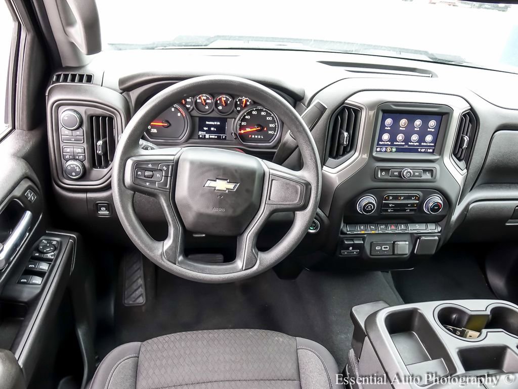 Used 2025 Chevrolet Silverado 2500 Custom w/ Custom Value Package AWD/4WD image 13