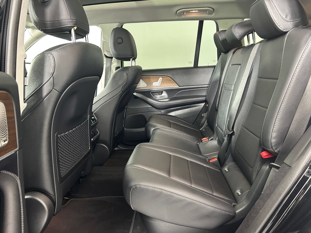 Used 2024 Mercedes-Benz GLS 450 4MATIC image 22