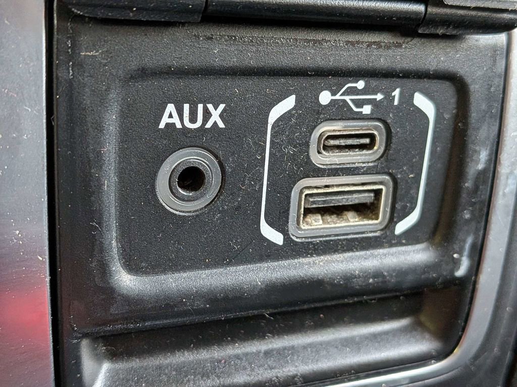 Used 2018 Jeep Wrangler Unlimited Rubicon image 22