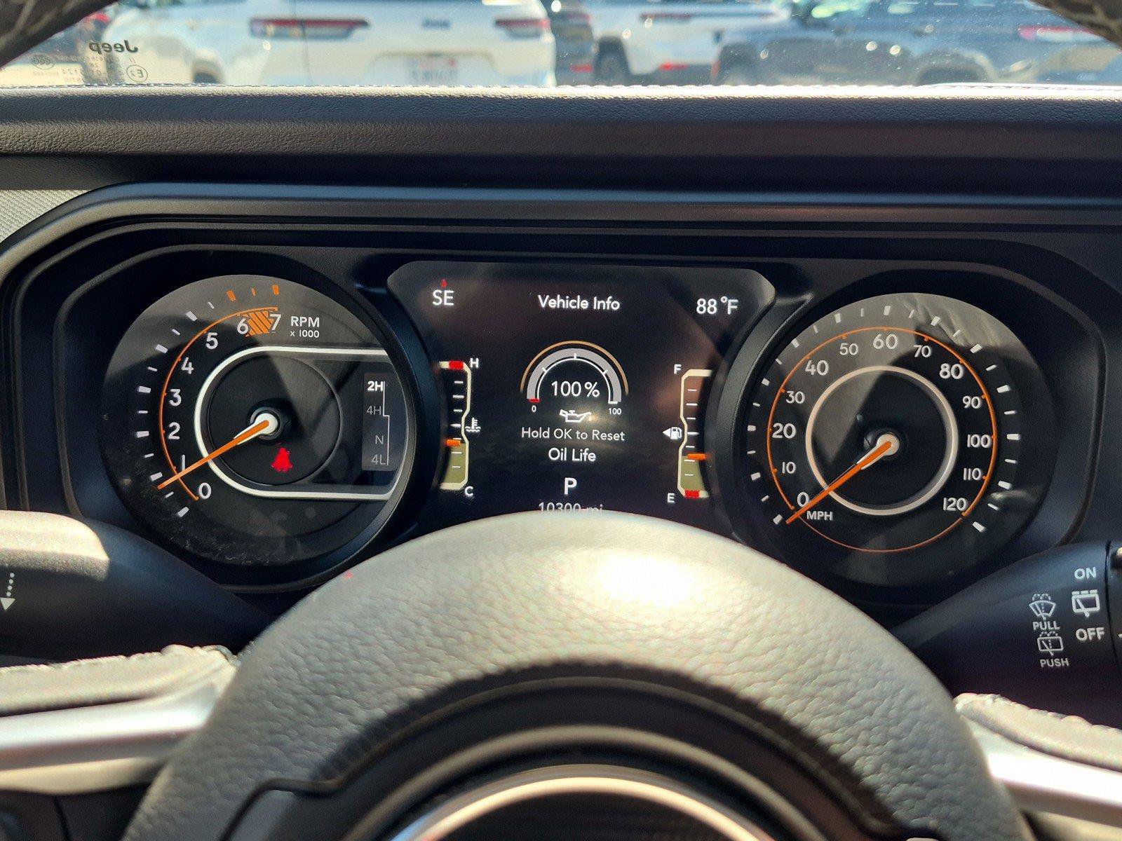 Certified 2026 Jeep Wrangler Unlimited Sahara AWD/4WD image 26