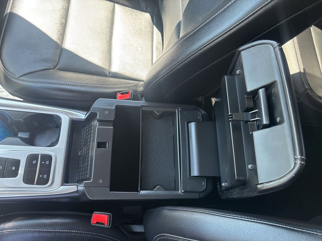 Used 2022 Ford Explorer Limited w/ Equipment Group 301A image 40