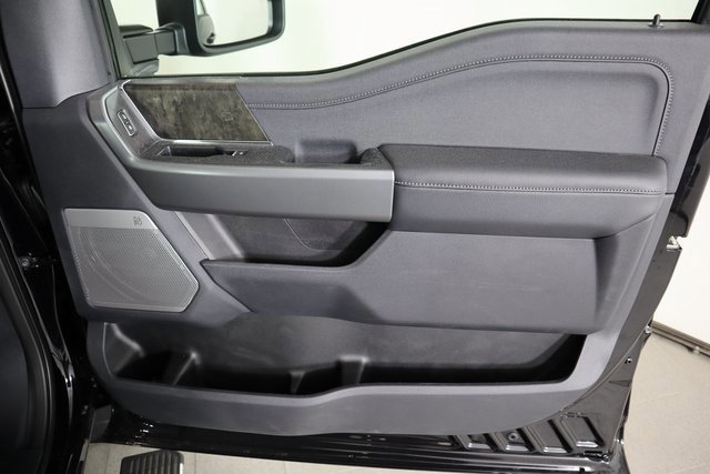 New 2026 Ford F350 Lariat w/ Lariat Ultimate Package image 32