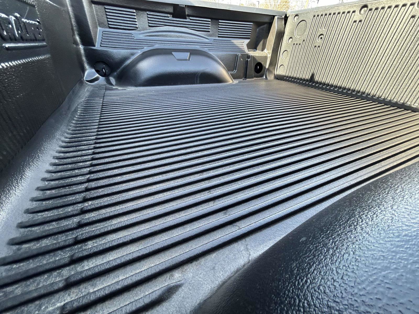 Used 2022 RAM 1500 Laramie w/ Sport Appearance Package image 16