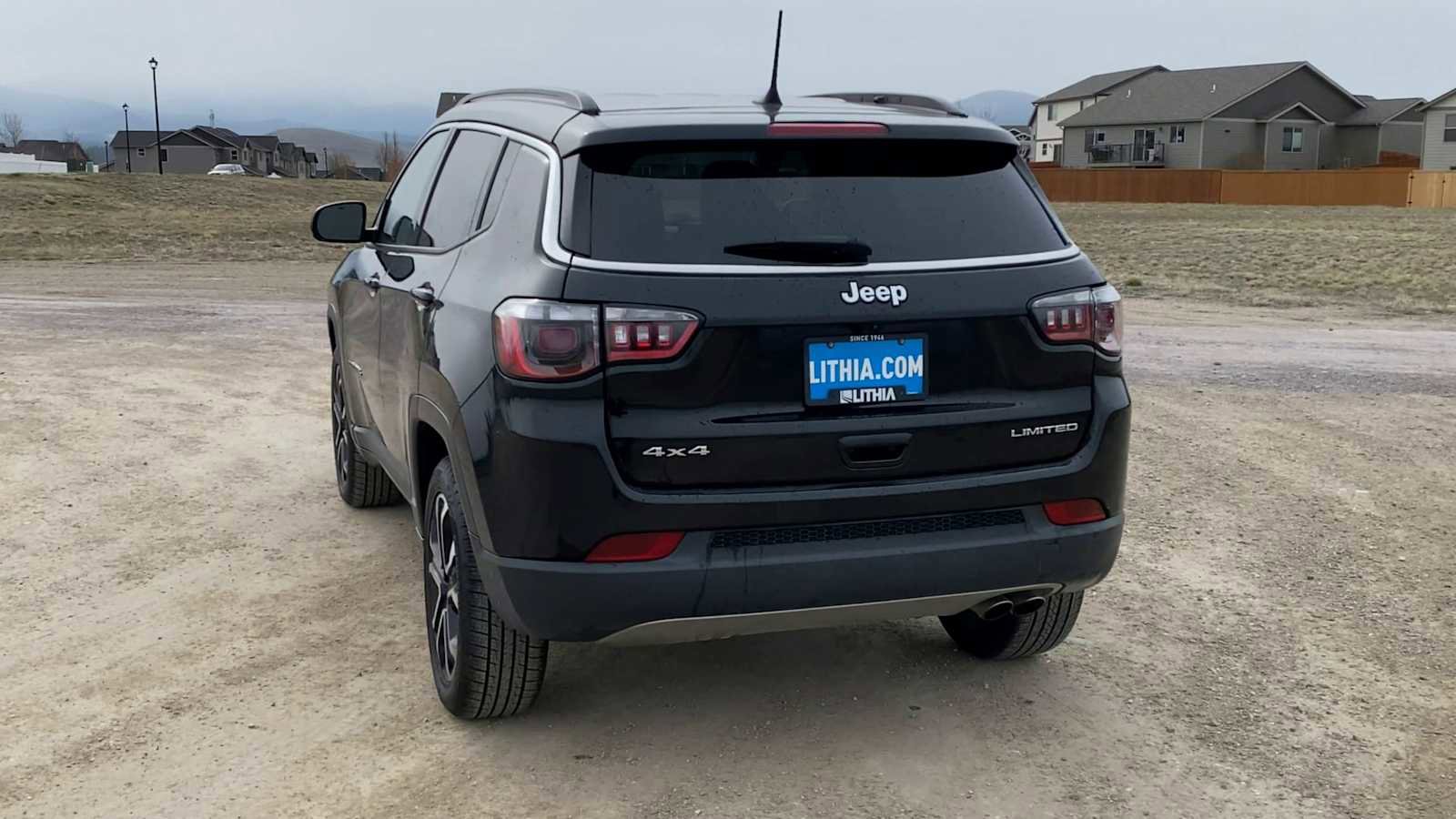 Used 2022 Jeep Compass Limited image 7