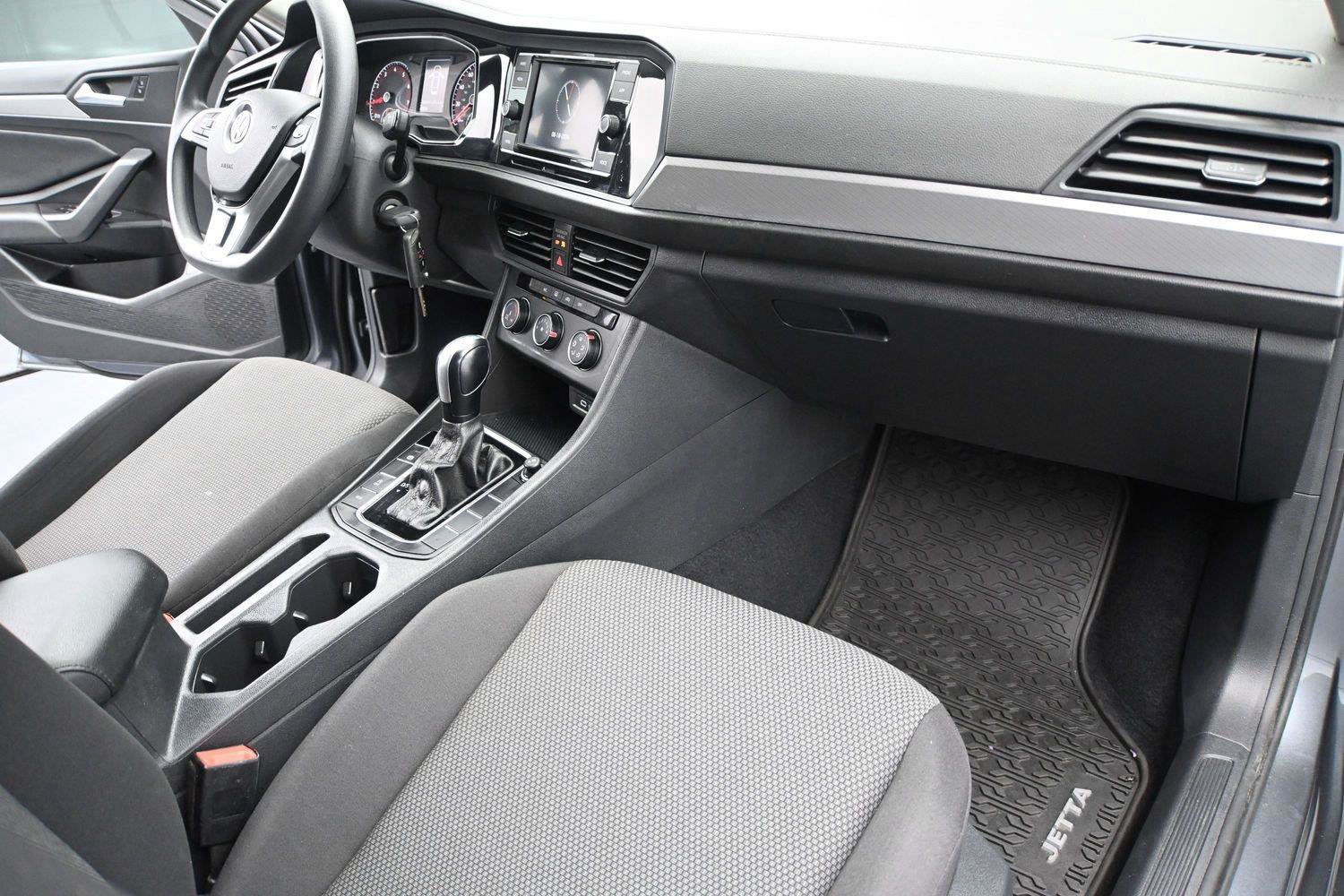 Certified 2020 Volkswagen Jetta S FWD image 16