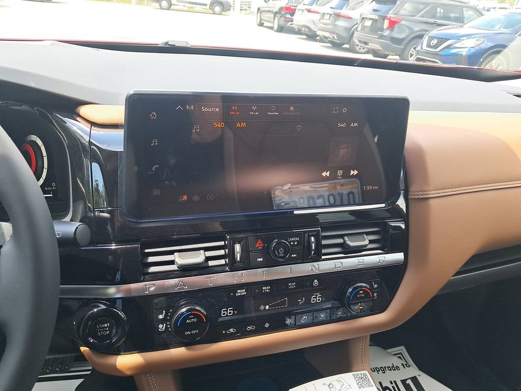 New 2026 Nissan Pathfinder Platinum AWD/4WD image 18