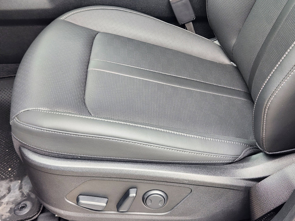 New 2026 Kia Sorento SX image 17