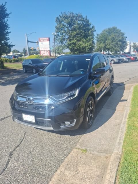 Used 2018 Honda CR-V Touring image 3