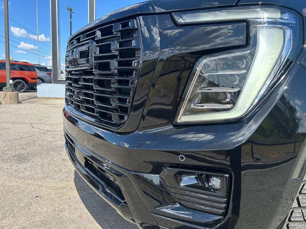 Used 2026 GMC Yukon Denali w/ Sun & Power Step Package AWD/4WD image 11