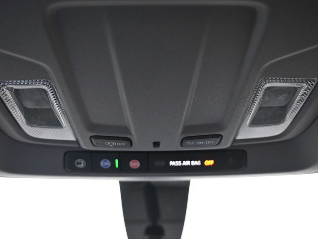 Used 2020 Chevrolet Silverado 1500 Custom w/ Custom Value Package image 30