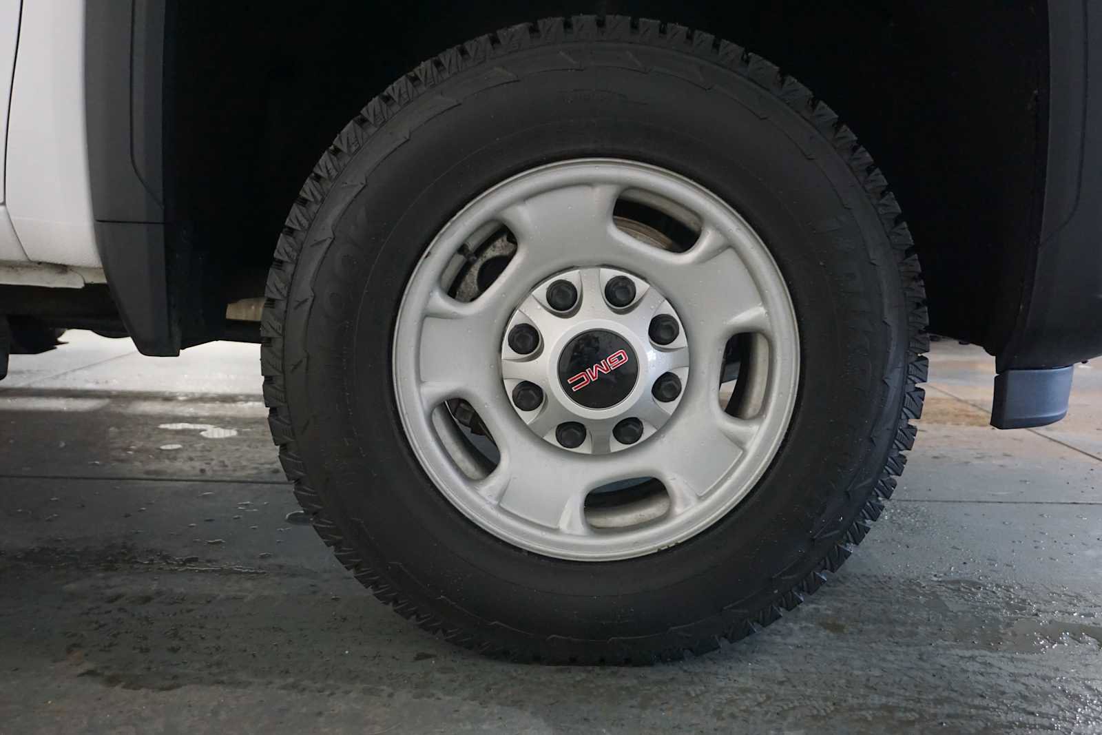 Certified 2024 GMC Sierra 2500 Pro w/ Convenience Package image 10