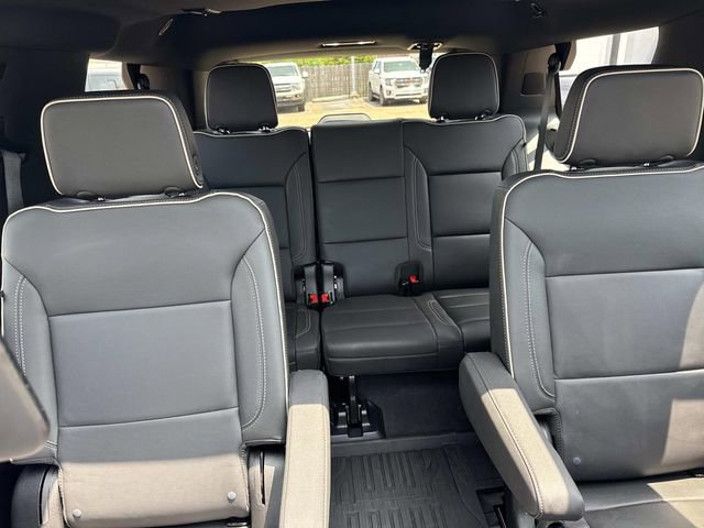 Used 2026 GMC Yukon Elevation w/ Elevation Premium Package RWD image 10