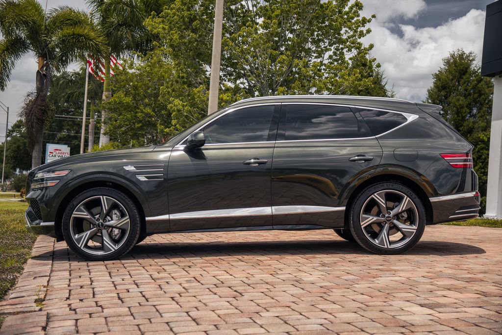 Used 2025 Genesis GV80 3.5T Prestige AWD/4WD image 2