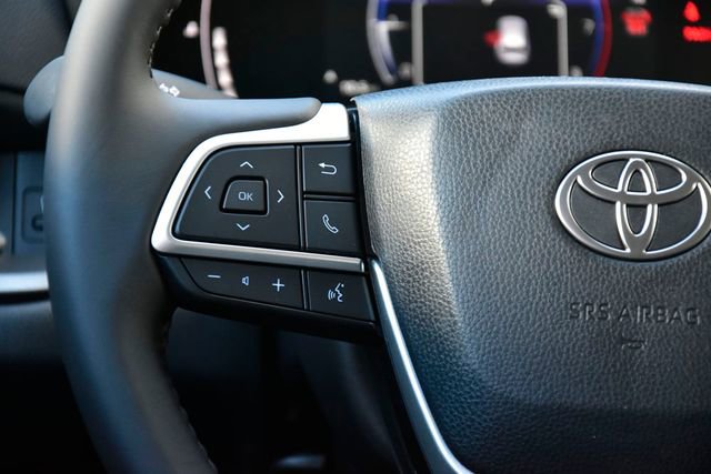 New 2026 Toyota Grand Highlander XLE image 18
