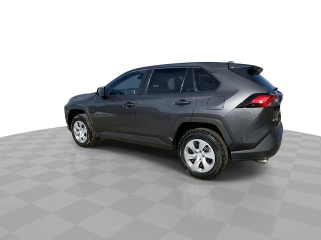 Used 2024 Toyota RAV4 LE image 8
