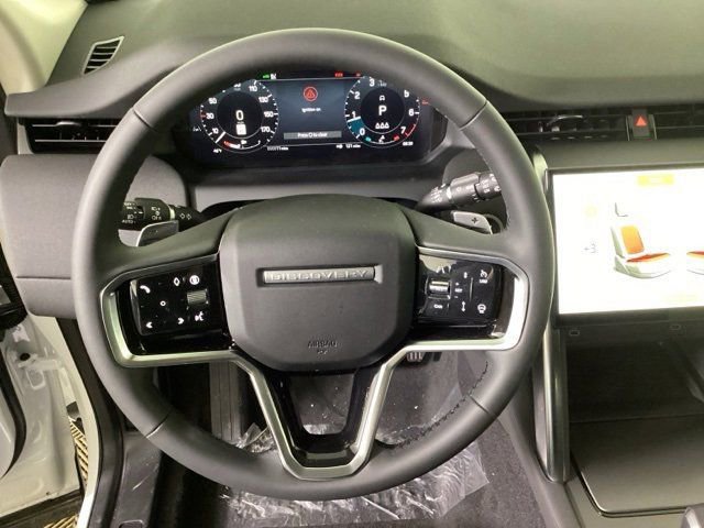 Certified 2025 Land Rover Discovery Sport S image 15