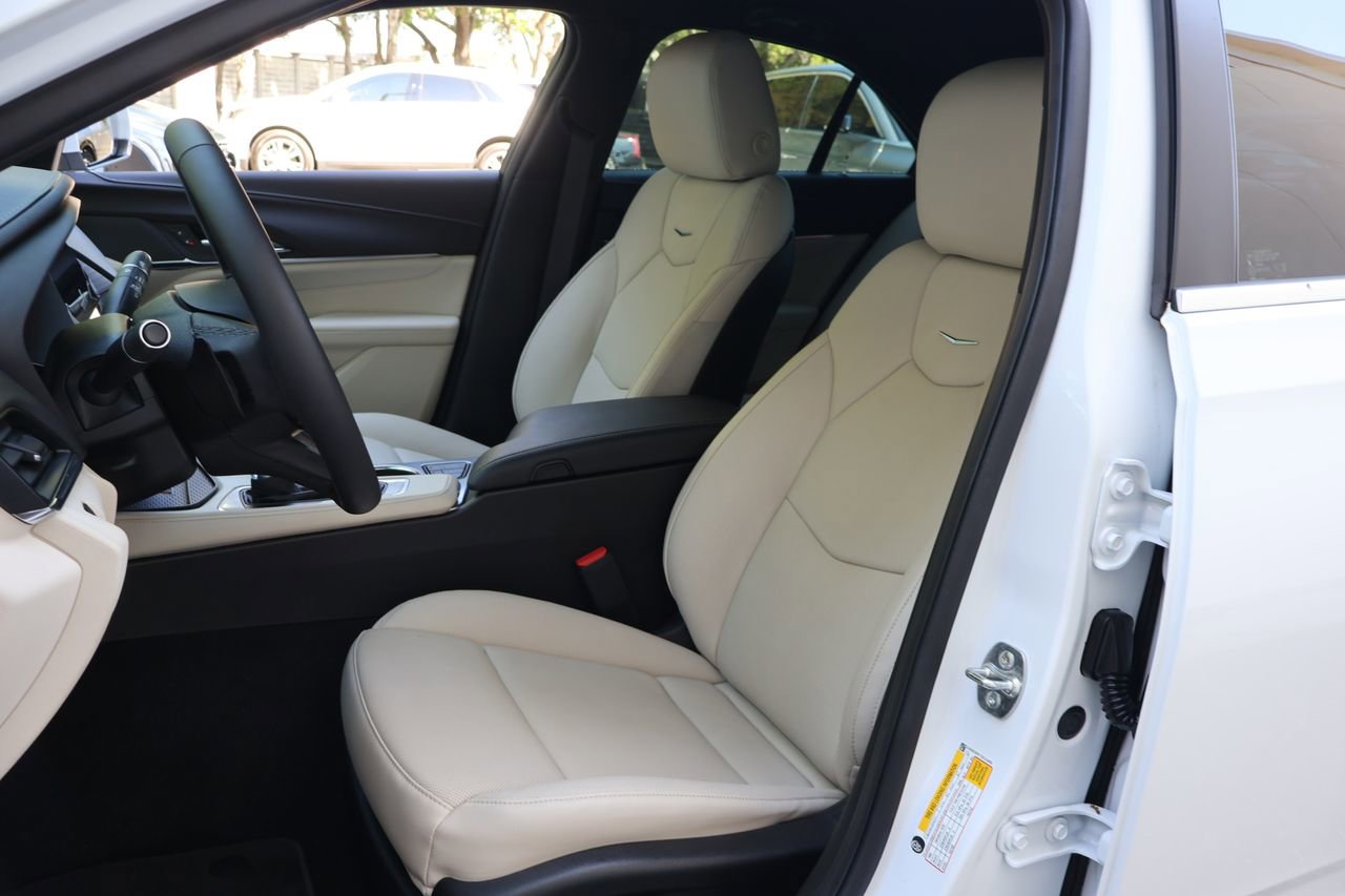 Certified 2025 Cadillac CT4 Premium Luxury image 12