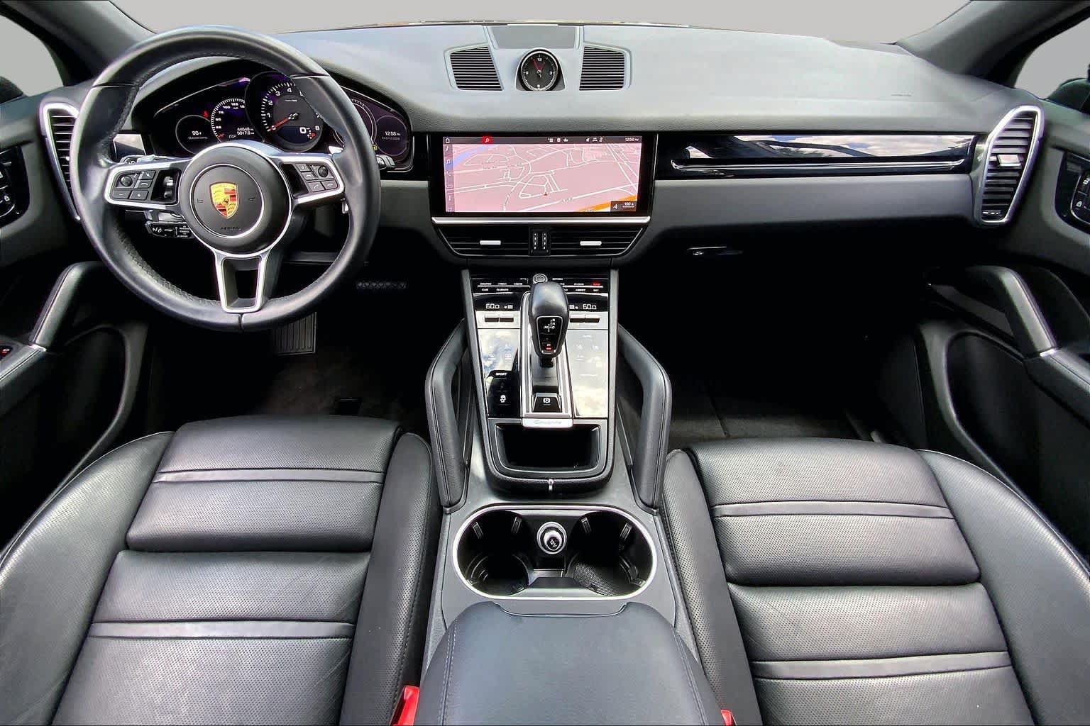 Used 2021 Porsche Cayenne AWD/4WD image 15
