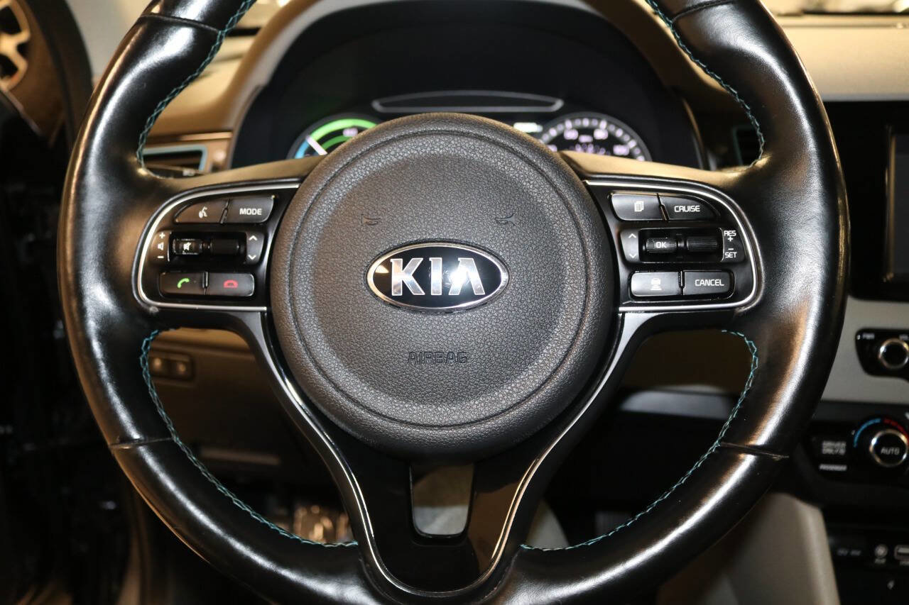 Used 2018 Kia Niro EX Premium image 31