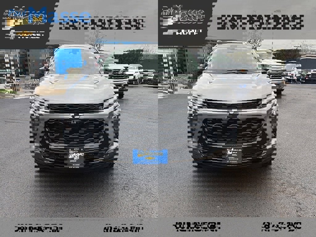 Certified 2025 Chevrolet Trax ACTIV w/ Sunroof Package image 2