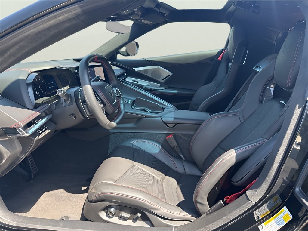 Used 2020 Chevrolet Corvette Stingray Premium Cpe w/ 3LT Preferred Equipment Group image 9