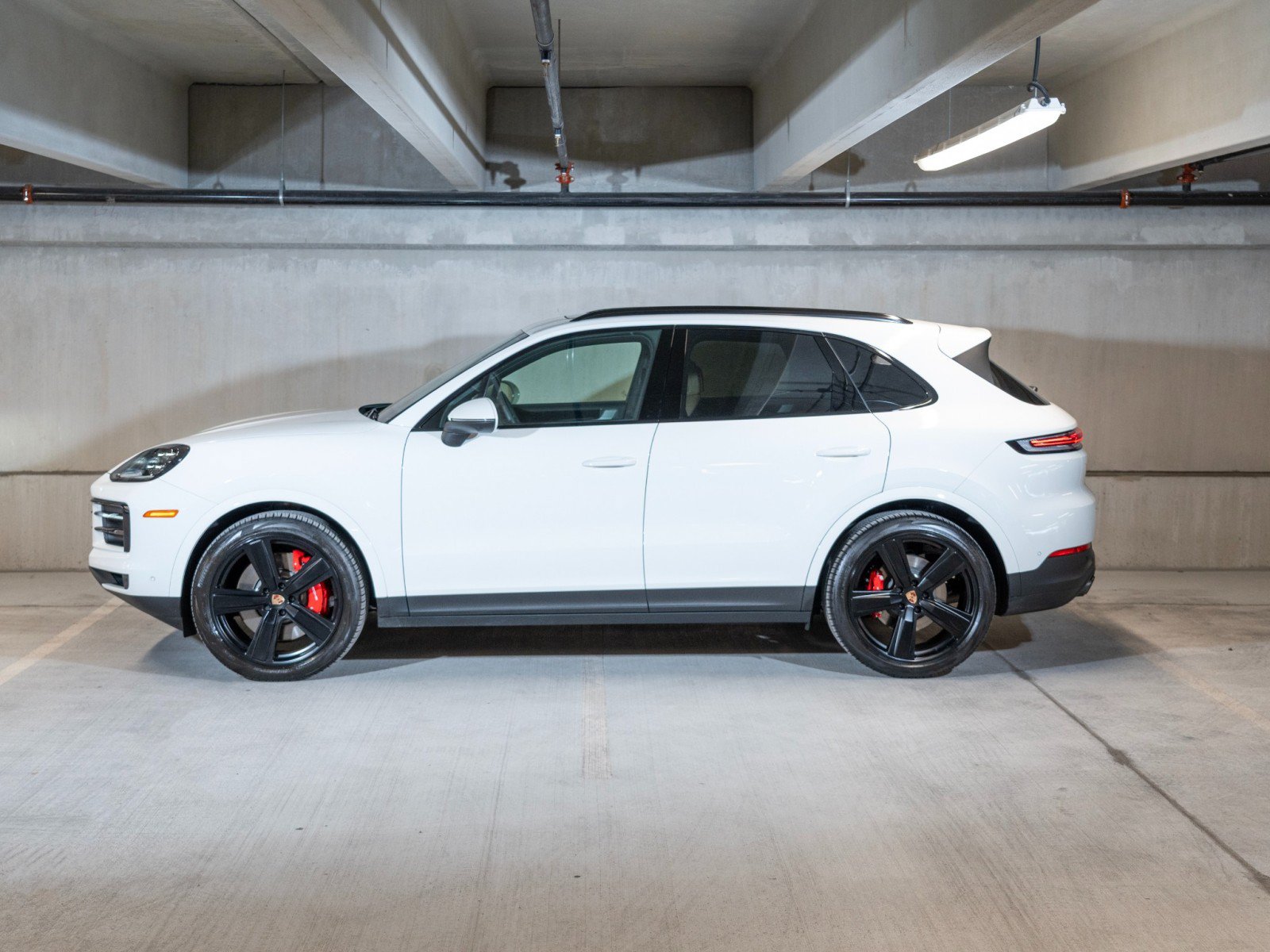 Certified 2026 Porsche Cayenne S AWD/4WD image 2