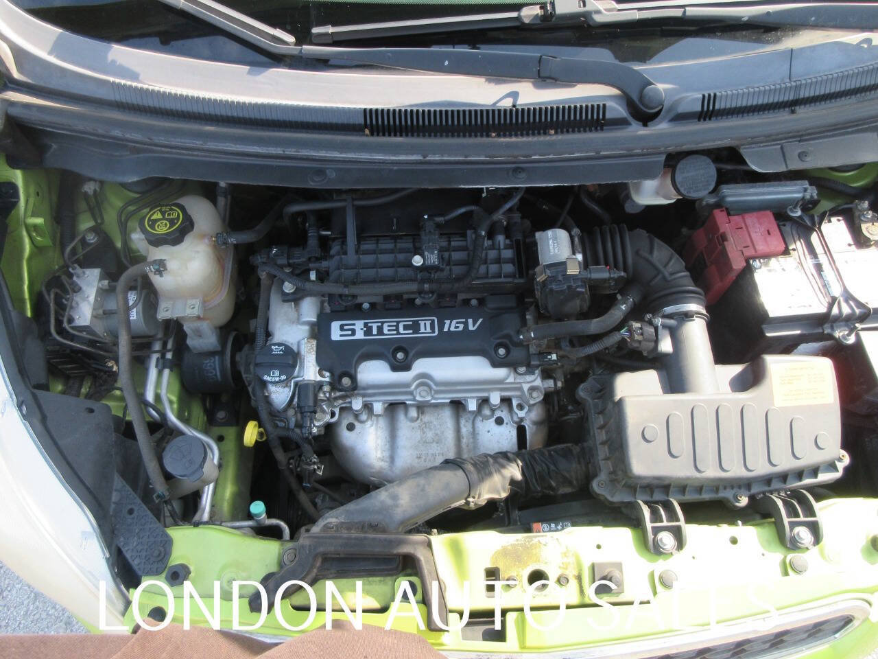 Used 2013 Chevrolet Spark LT FWD image 16