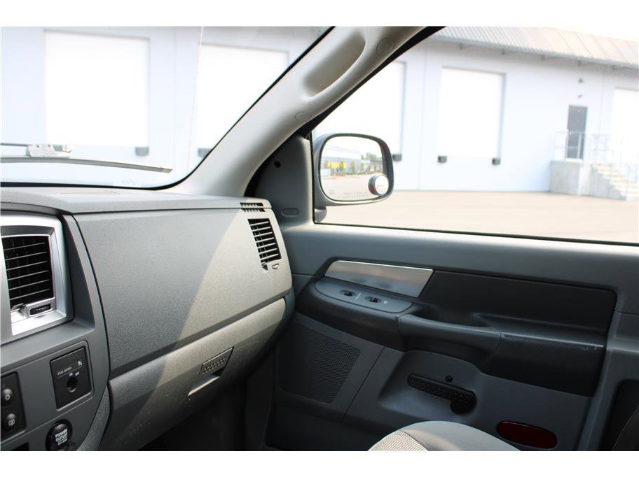 Used 2007 Dodge Ram 1500 Truck SLT image 22