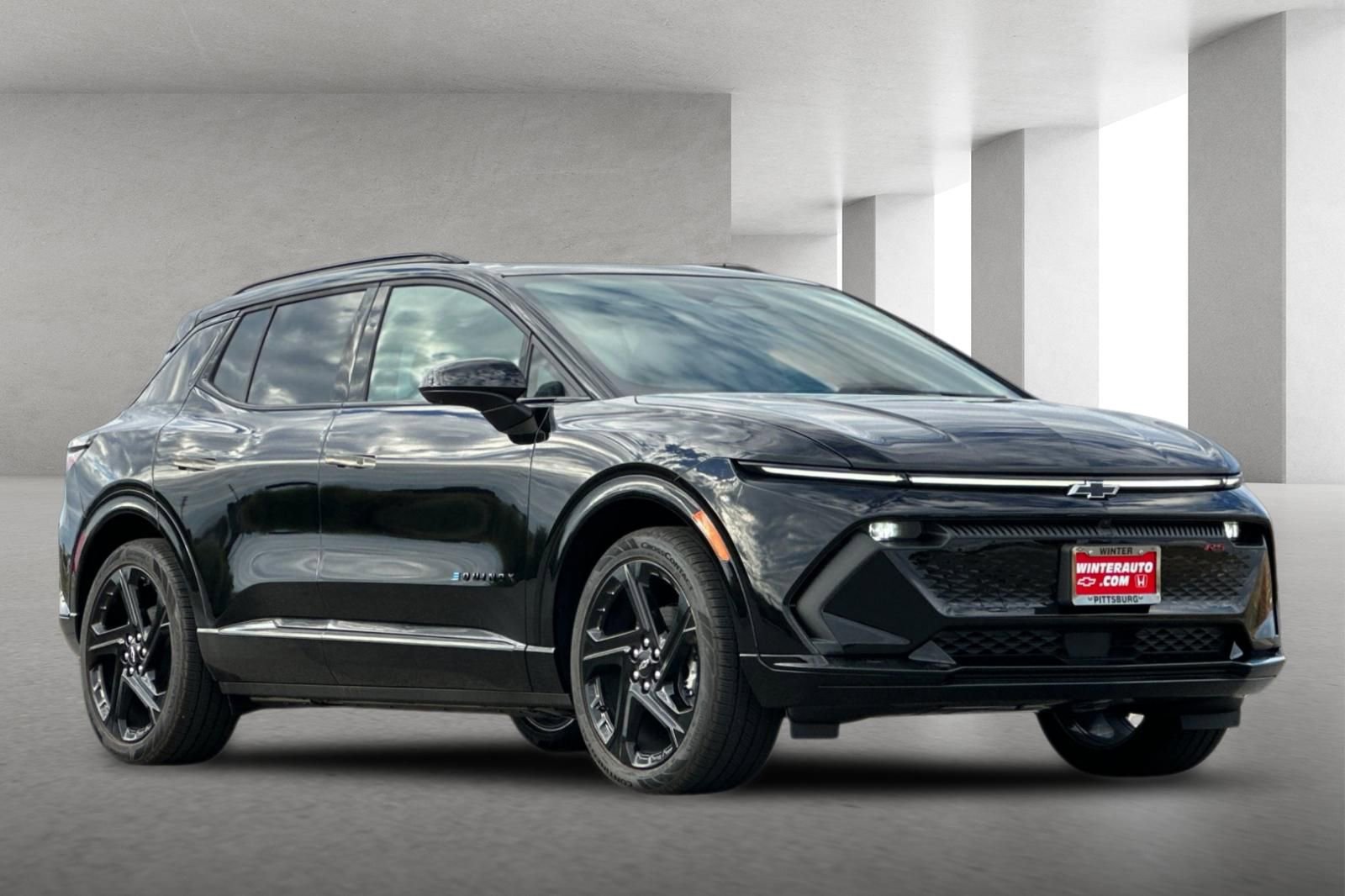 Used 2026 Chevrolet Equinox EV RS image 2