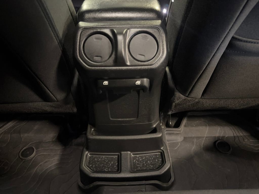Used 2023 Jeep Wrangler Unlimited w/ Cold Weather Group image 13