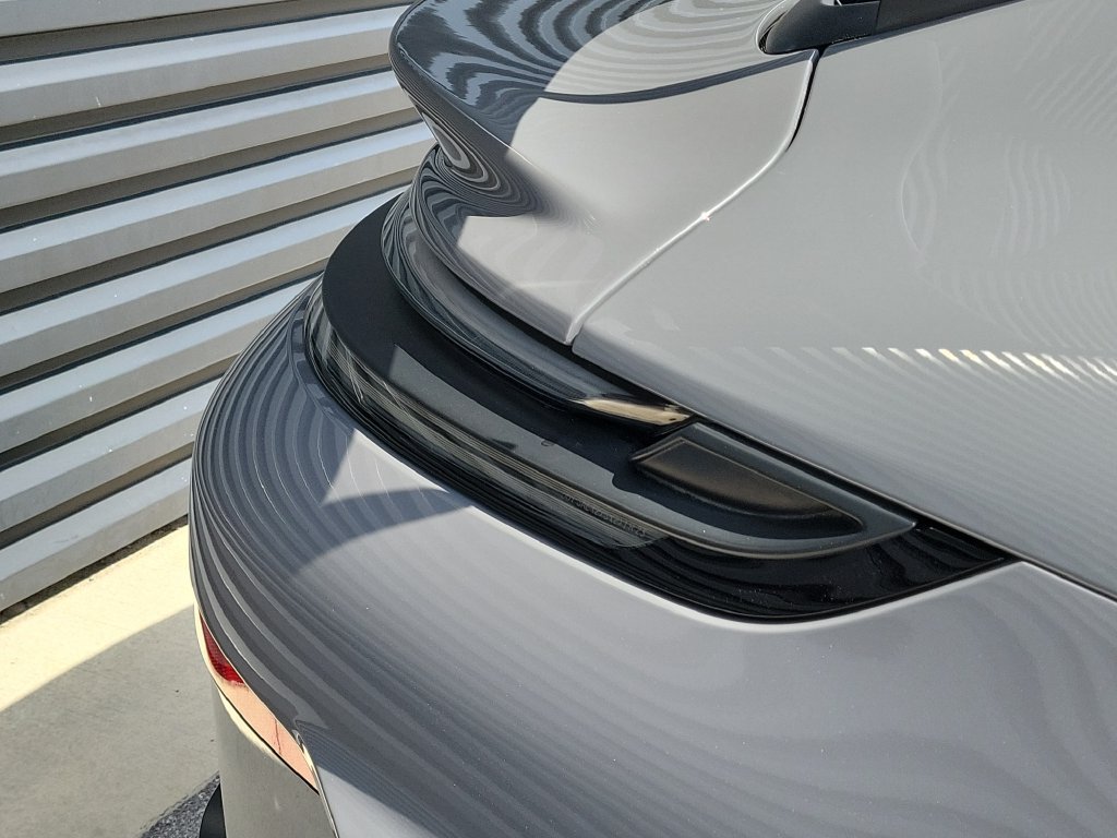 Certified 2025 Porsche 911 GT3 RWD image 16