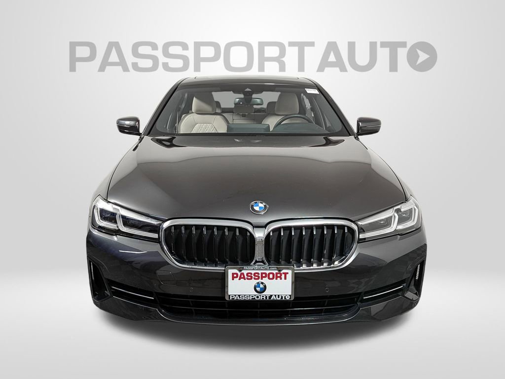 Certified 2022 BMW 530i xDrive w/ Convenience Package image 12