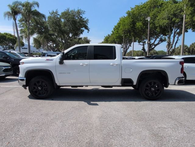 Used 2024 Chevrolet Silverado 2500 LT w/ All Star Edition AWD/4WD image 4