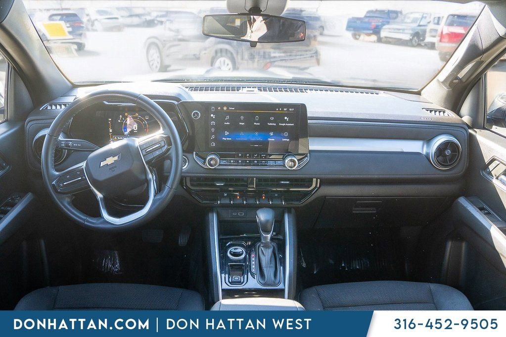 Used 2023 Chevrolet Colorado LT w/ LT Convenience Package image 4