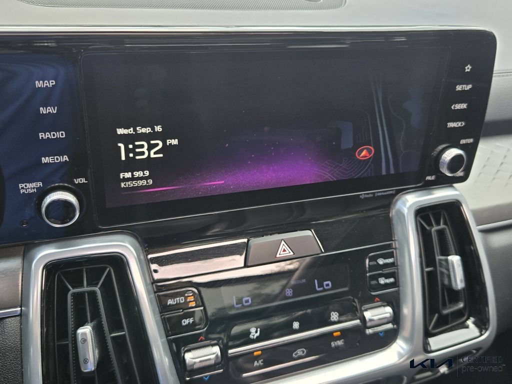 Certified 2023 Kia Sorento SX FWD image 21