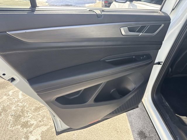 Used 2024 Volkswagen Atlas Cross Sport SE AWD/4WD image 20