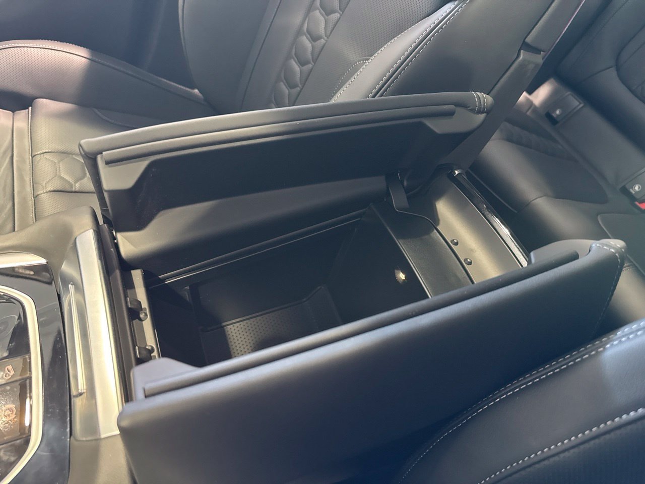 New 2027 BMW X6 M Competition w/ Executive Package AWD/4WD image 34
