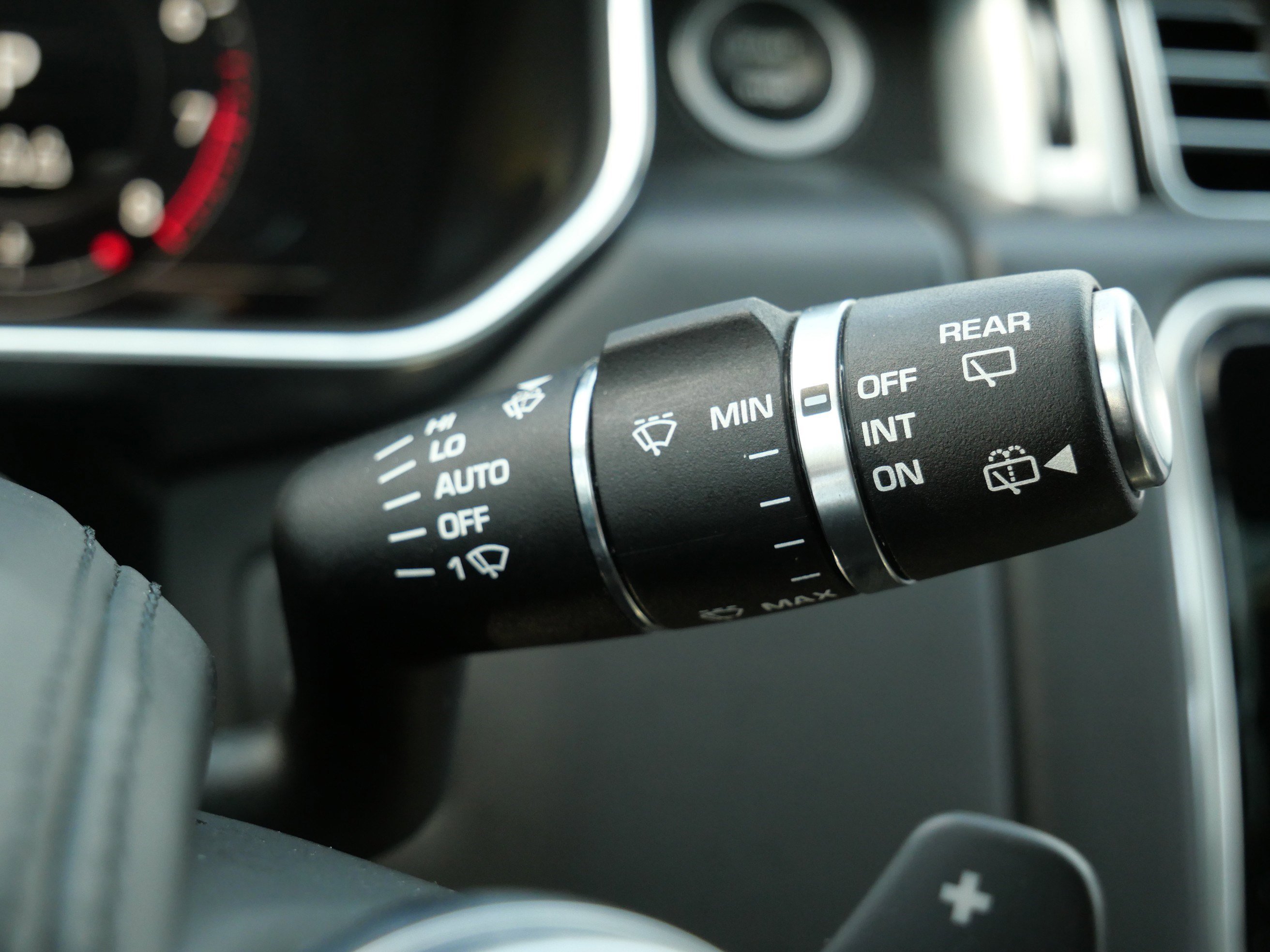 Used 2020 Land Rover Range Rover HSE AWD/4WD image 28