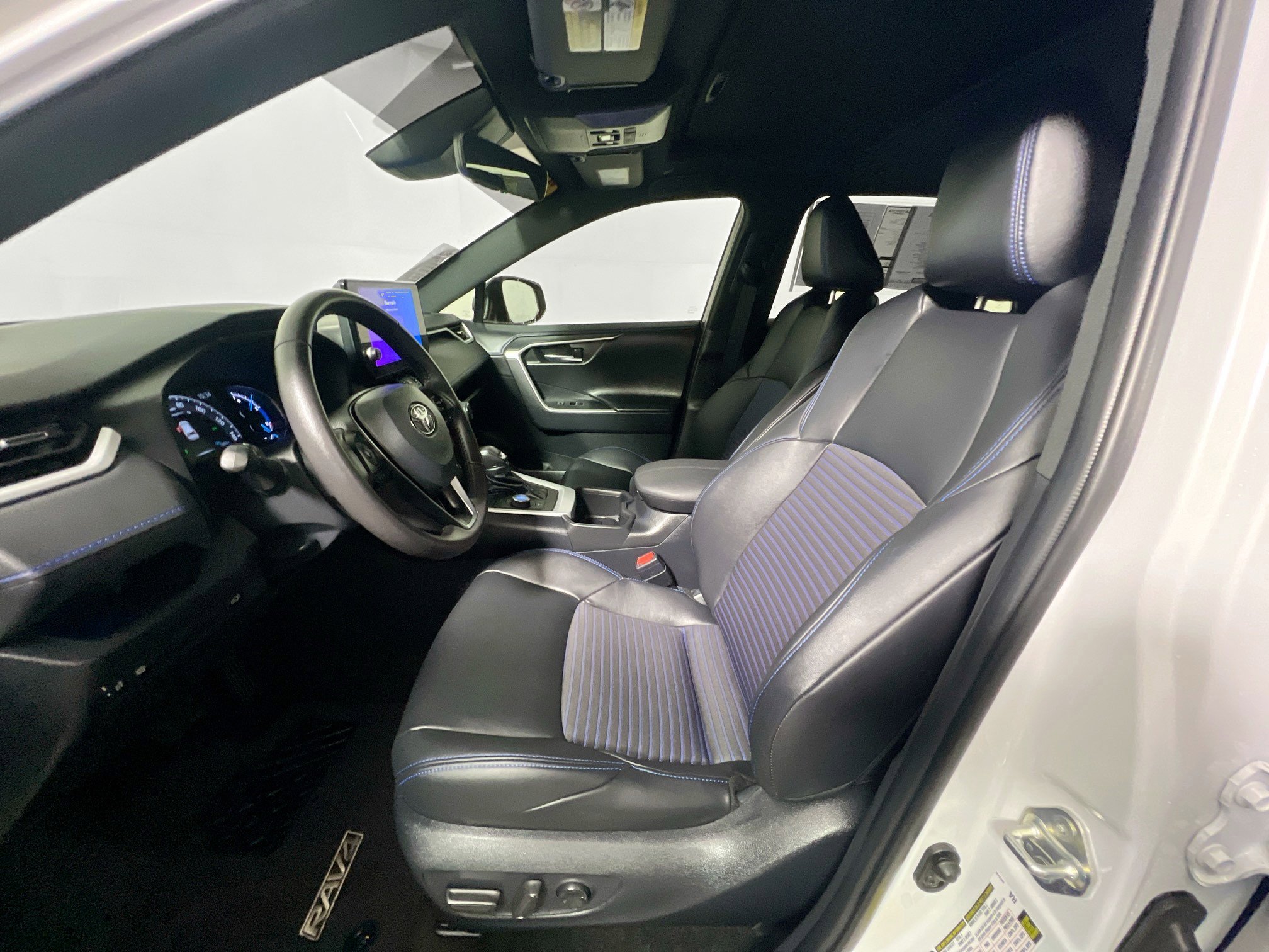 Used 2024 Toyota RAV4 XSE image 14