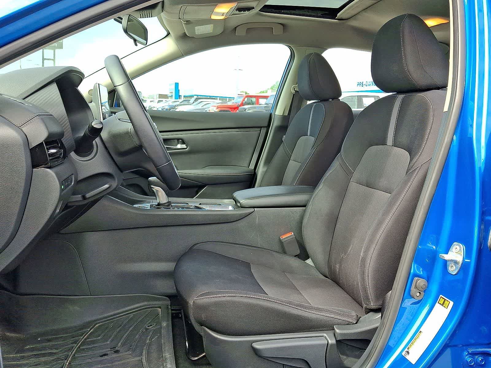 Used 2020 Nissan Sentra SV FWD image 25