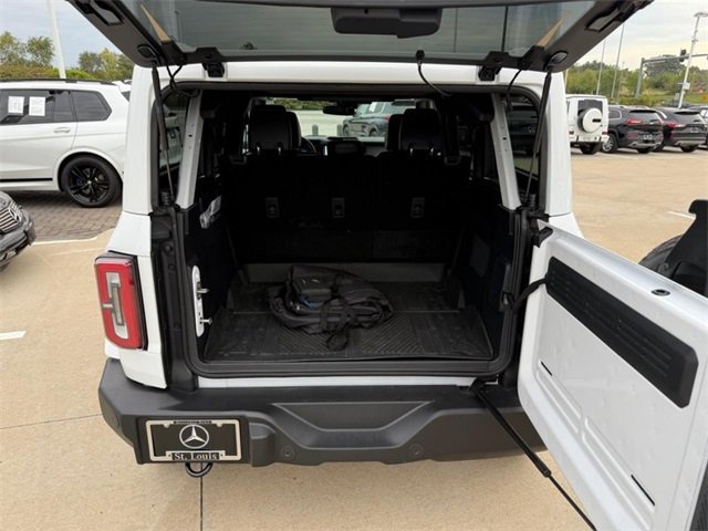 Used 2025 Ford Bronco Outer Banks image 9