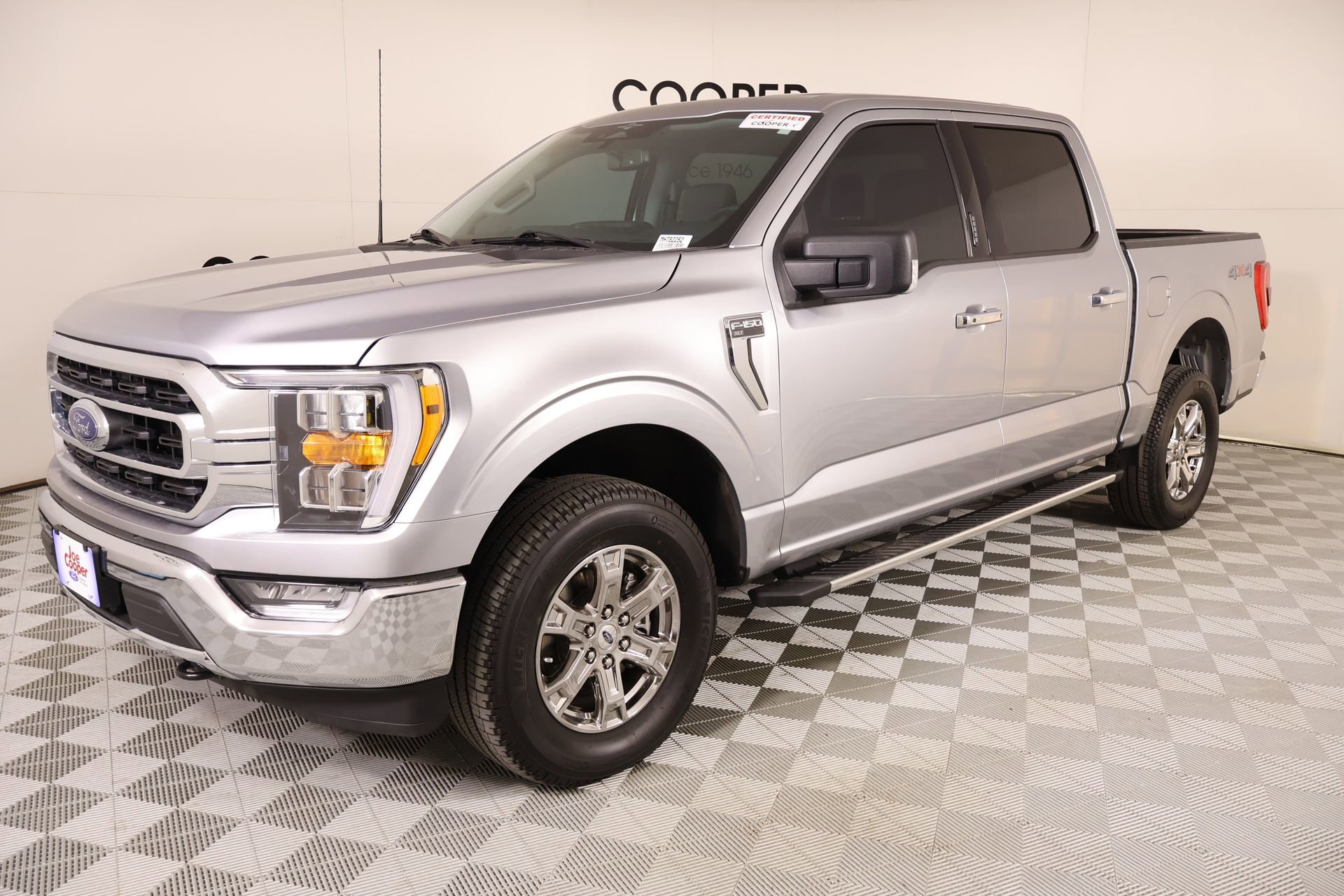 Used 2023 Ford F150 XLT w/ Equipment Group 302A High image 11