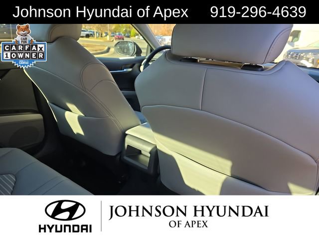 Used 2023 Toyota Camry SE image 22