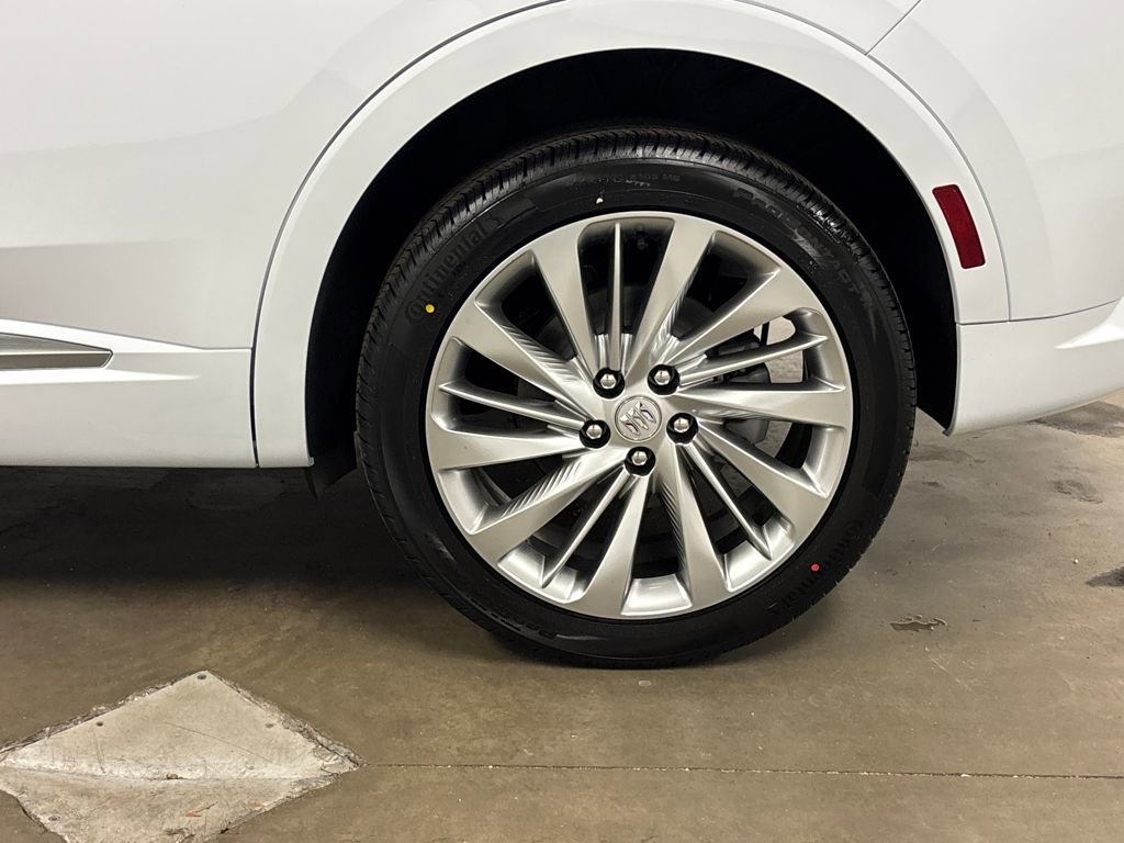 New 2026 Buick Envision Avenir image 13