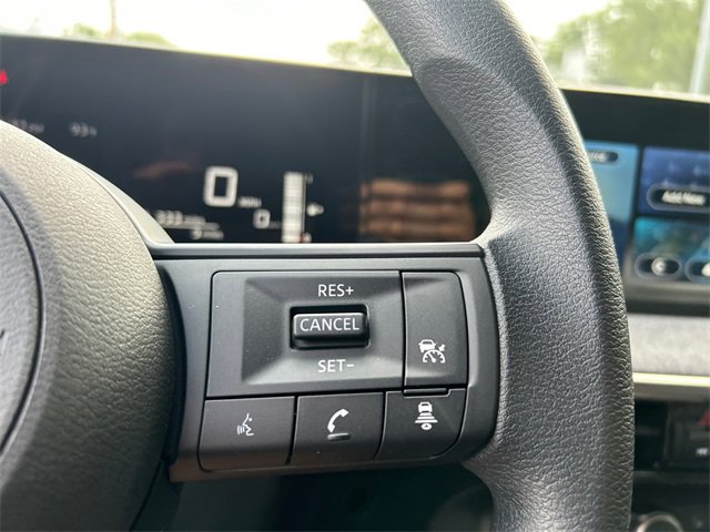 New 2025 Nissan Kicks SV w/ SV Premium Package image 13