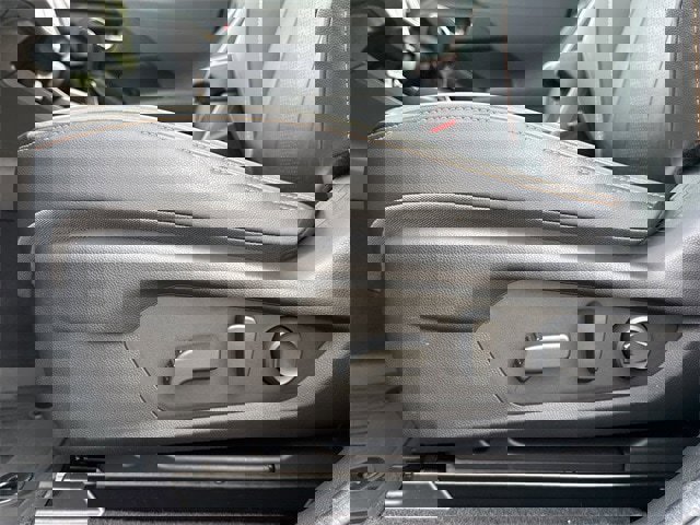 Used 2025 Subaru Crosstrek 2.5i Limited w/ Popular Package #3A image 29