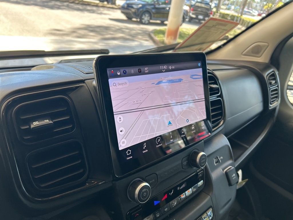 Used 2024 RAM ProMaster 3500 w/ Delivery Van Package image 12